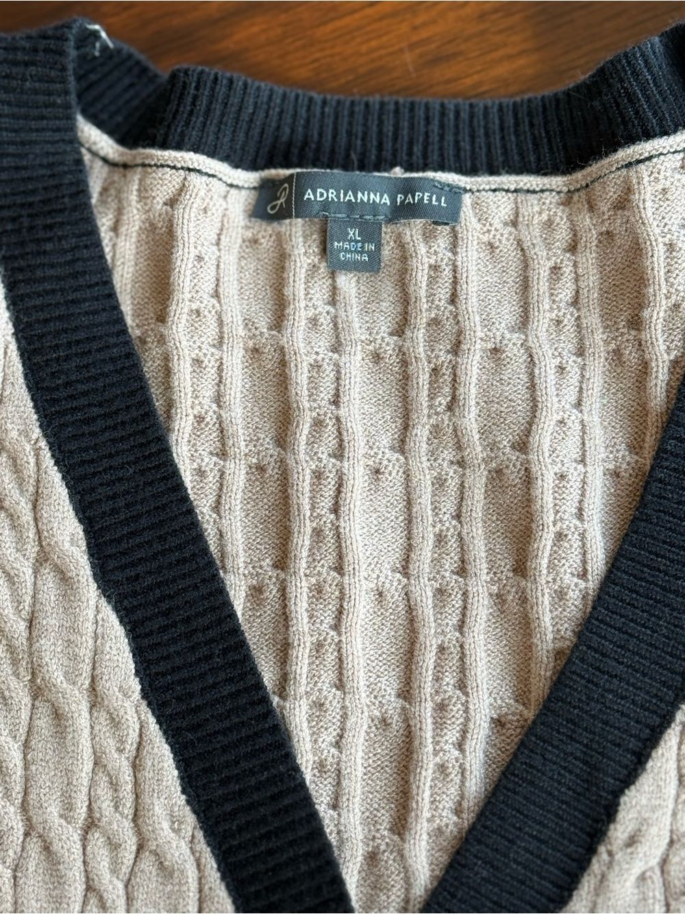Adrianna Papell brown Cable Knit Cardigan Pearl old money timeless Button XL - Picture 5 of 6